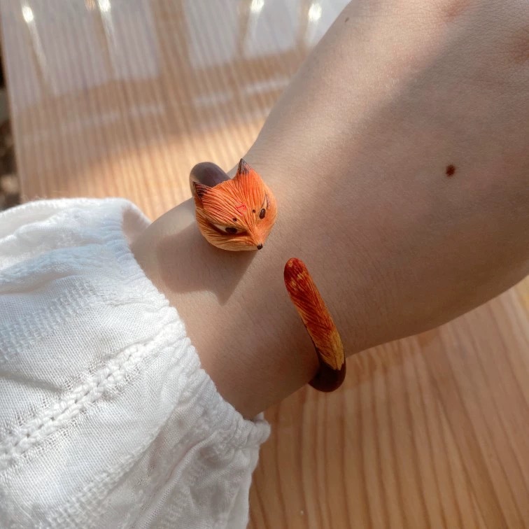 Woodcarving bracelet red fox black Fox