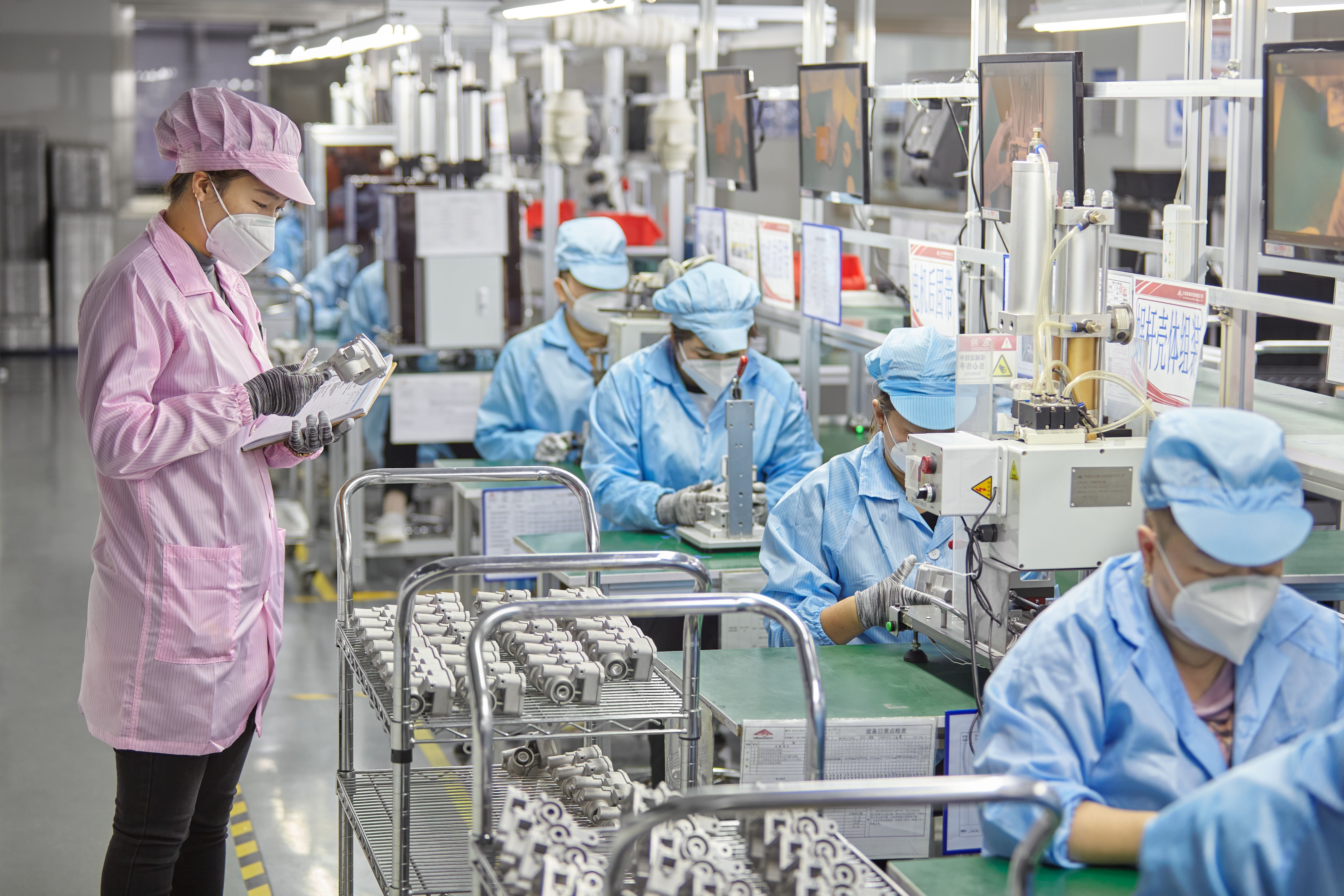 Turbocharger electronic actuator factory display