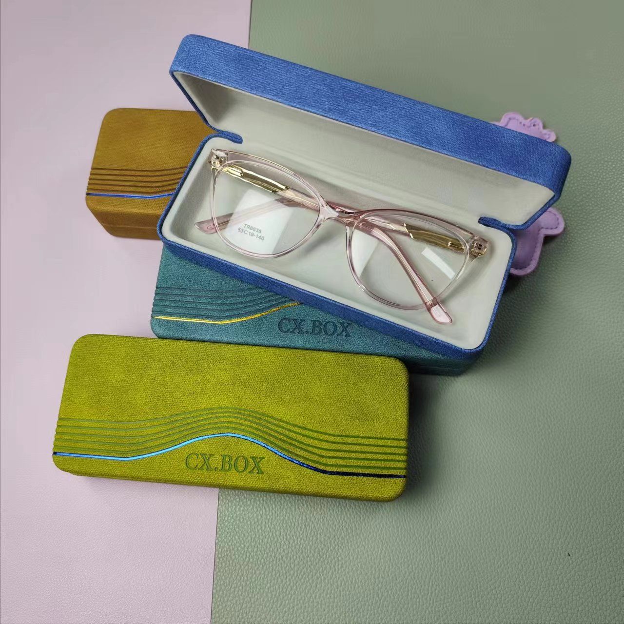 Glasses case