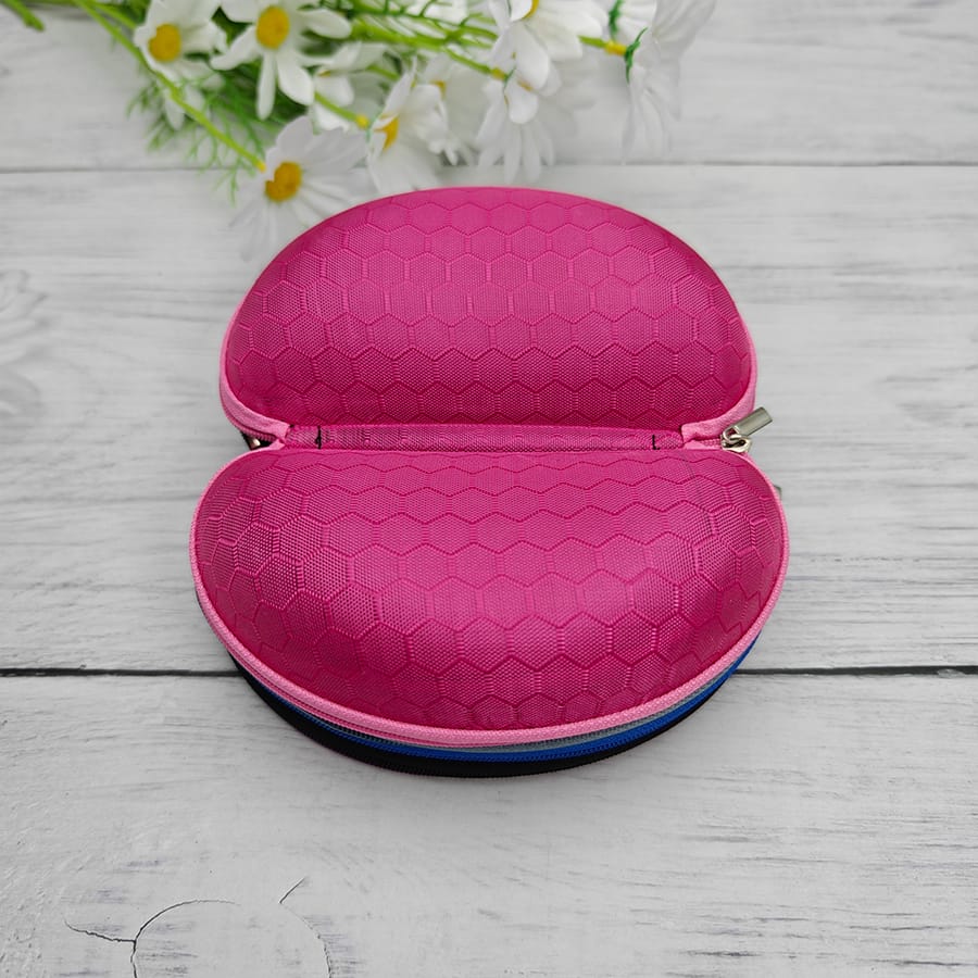 Zipper glasses case