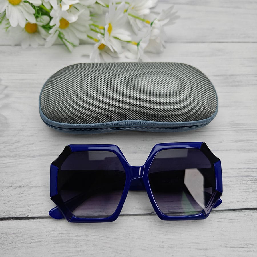 Zipper glasses case
