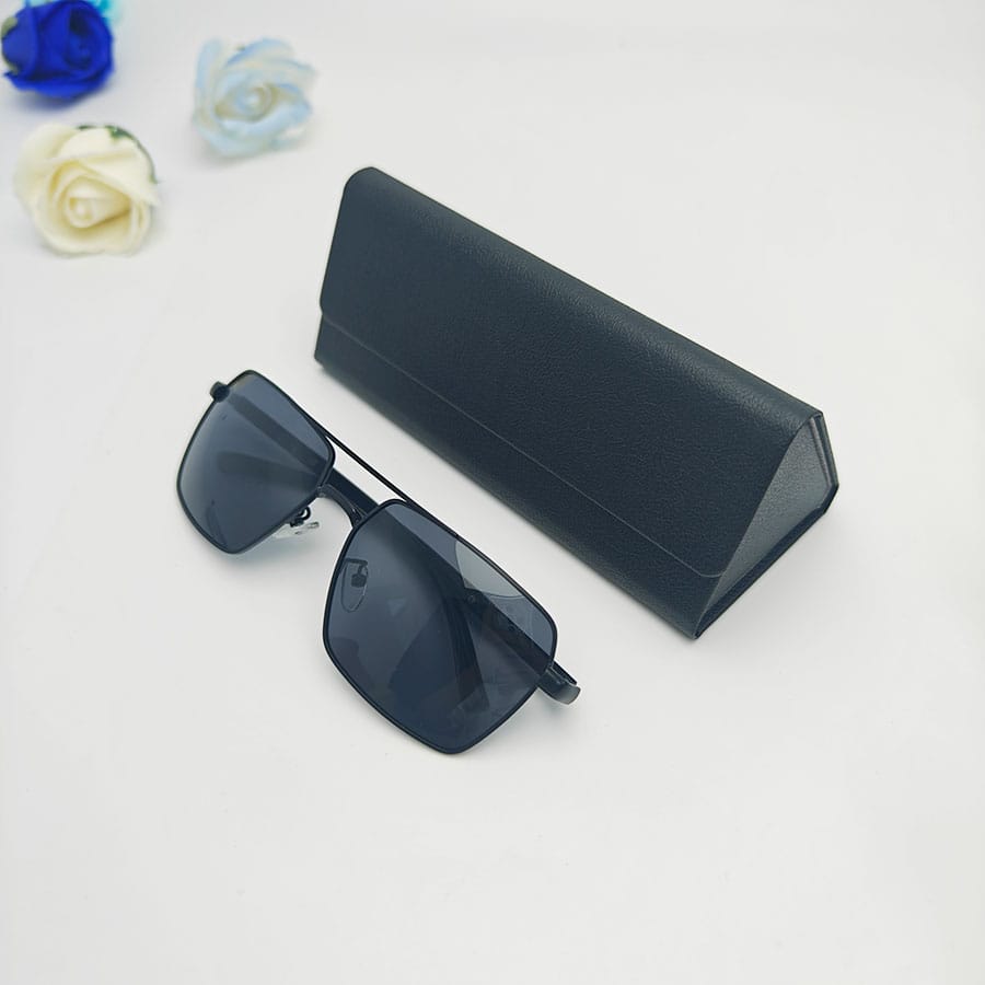 Folding case