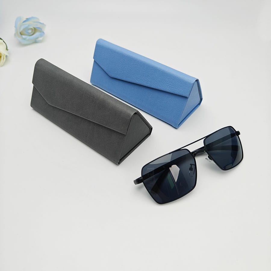 Folding case