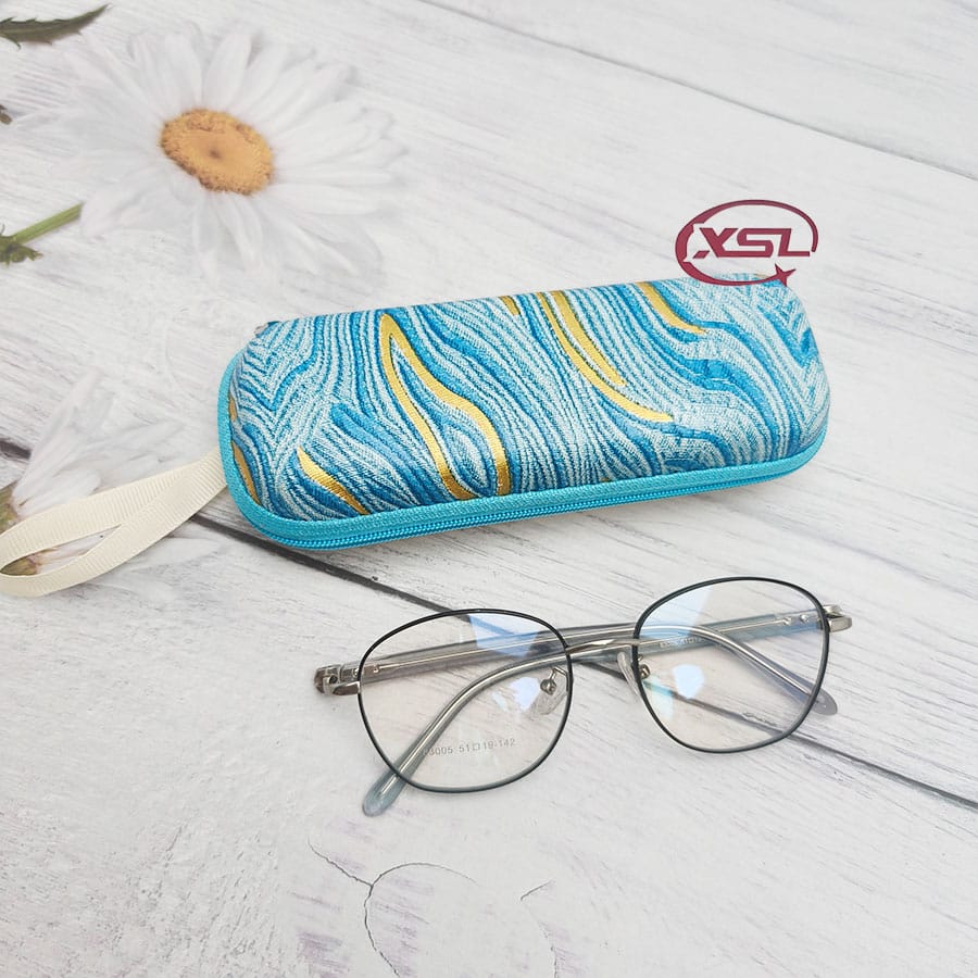 Zipper case