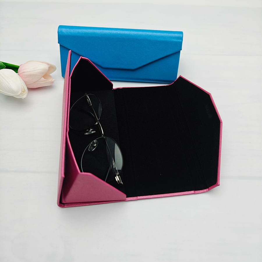 Folding case